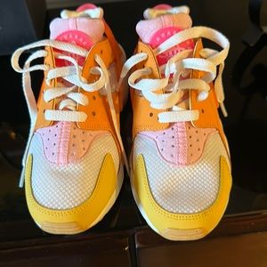 Nike Air Huarache BRAND NEW